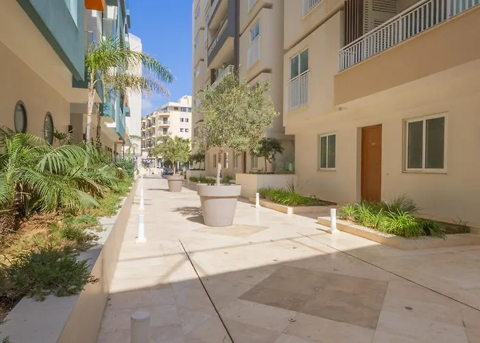 Palm 46 - Near The Promenade - Private Balcony By Quicktrips 圣保罗湾城