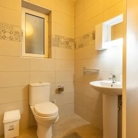 Palm 46 - Near The Promenade - Private Balcony By Quicktrips Apartment