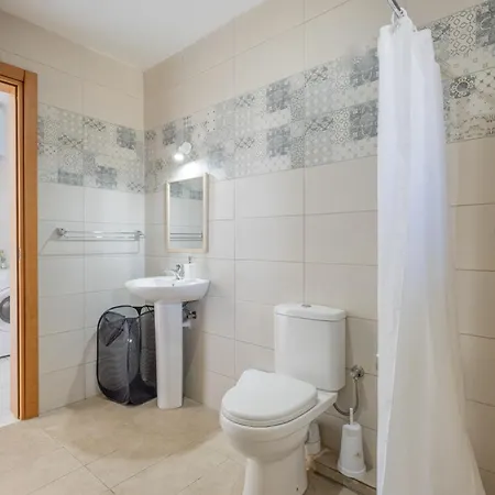 Palm 46 - Near The Promenade - Private Balcony By Quicktrips