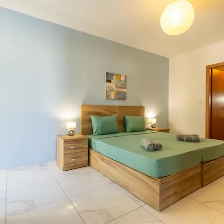 Palm 46 - Near The Promenade - Private Balcony By Quicktrips Appartement San Pawl il-Baħar
