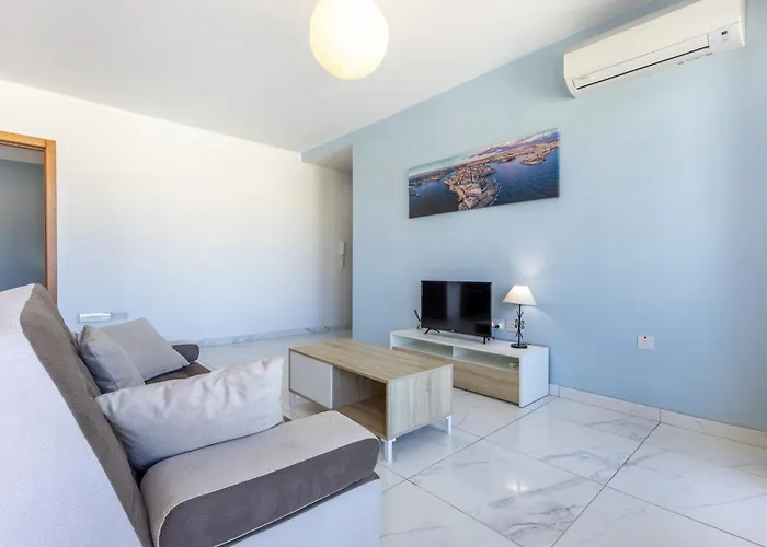 Apartament Palm 46 - Near The Promenade - Private Balcony By Quicktrips St. Paul's Bay